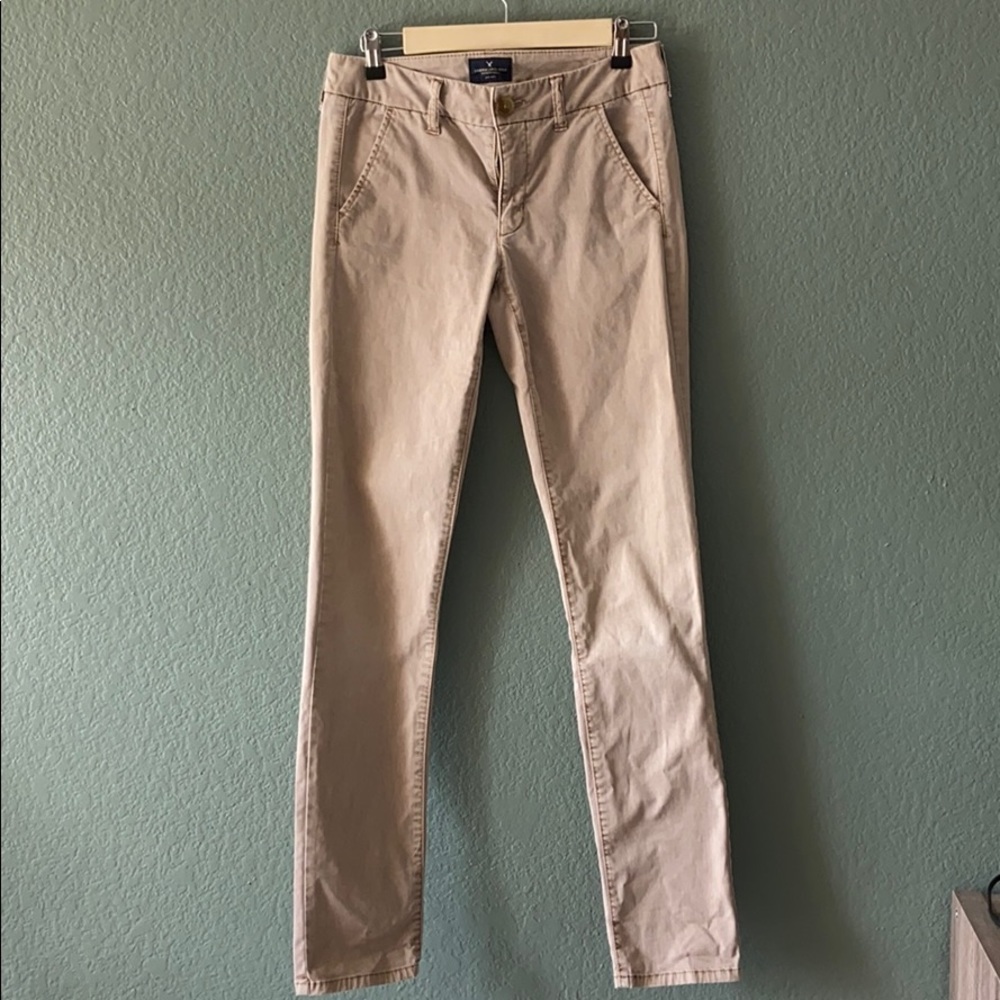 American Eagle Chinos